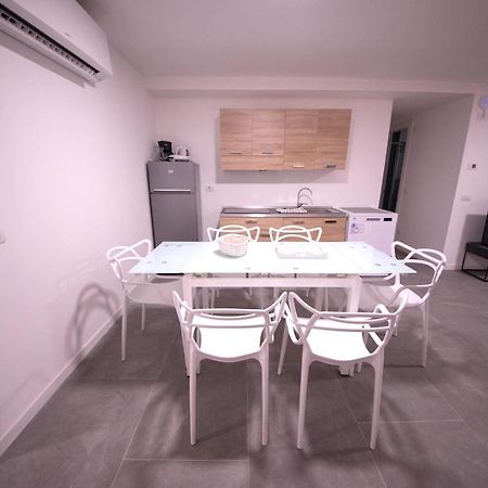 1Dest - Best Location Riva del Garda Buitenkant foto