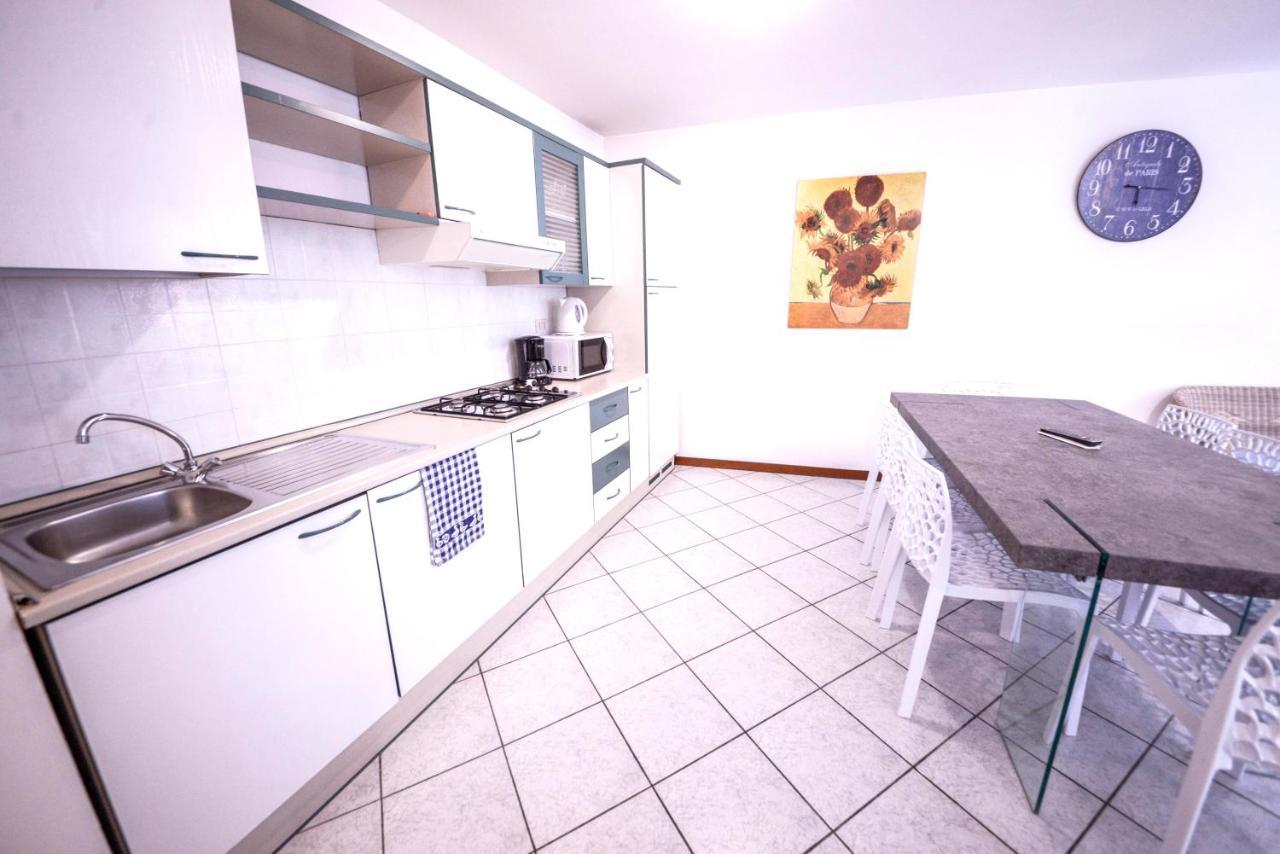1Dest - Best Location Riva del Garda Buitenkant foto