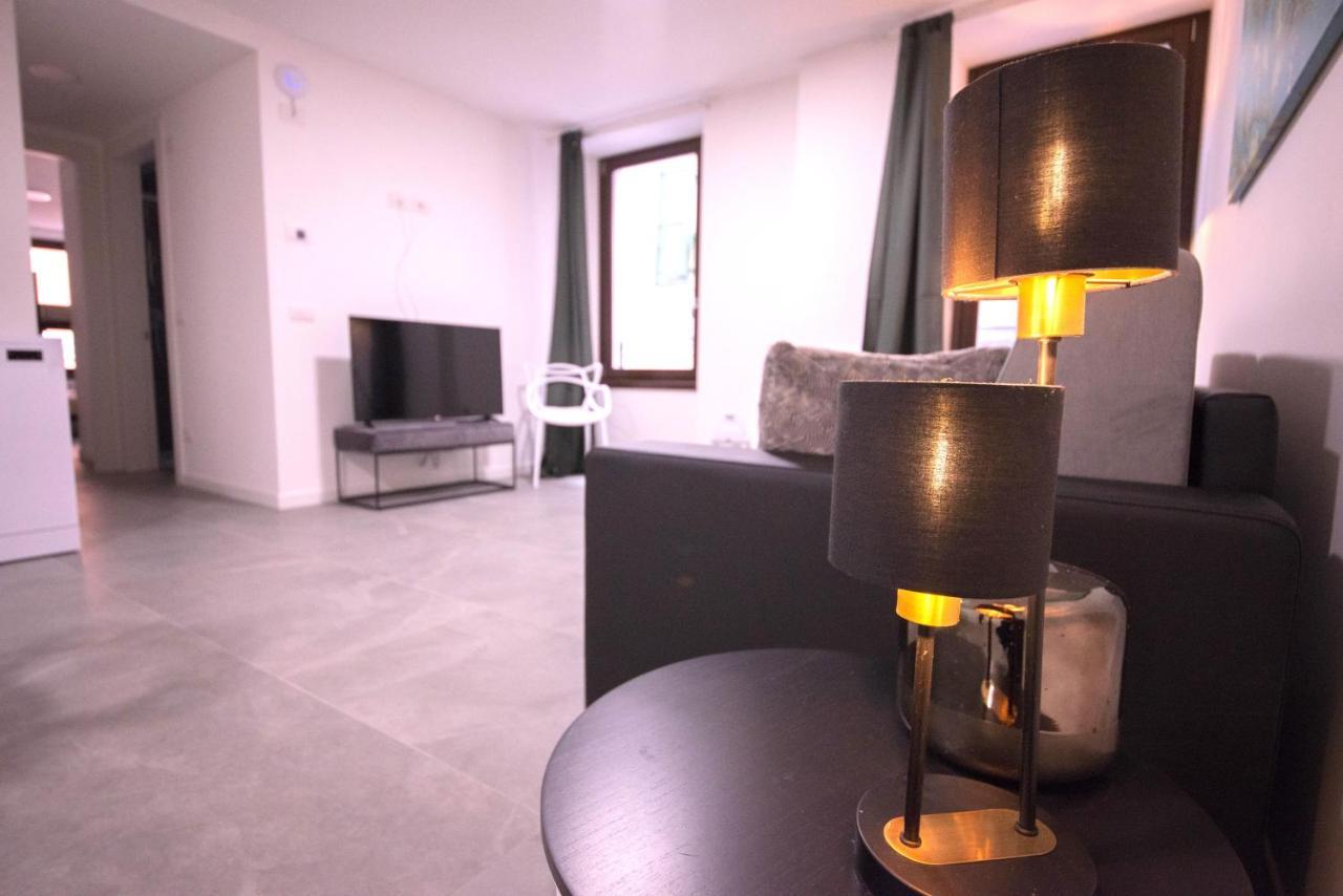 1Dest - Best Location Riva del Garda Buitenkant foto